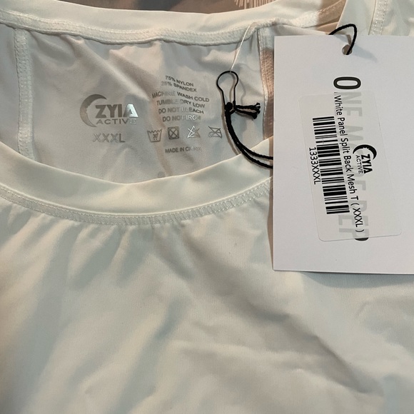 Zyia new with tags white tshirt - Picture 2 of 3